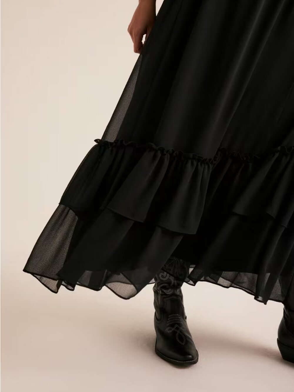 NWT Torrid Festi Surplice Tiered Maxi Dress - Picture 4 of 9